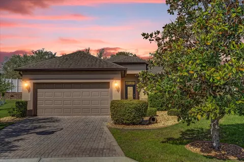 556 Grande Dr, Davenport, FL 33837