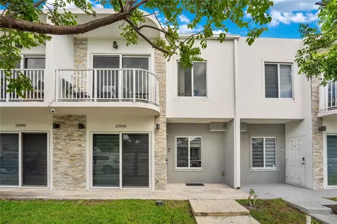 13938 SW 259 Way, Homestead, FL 33032