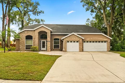 2068 Nexus Ct, Apopka, FL 32712