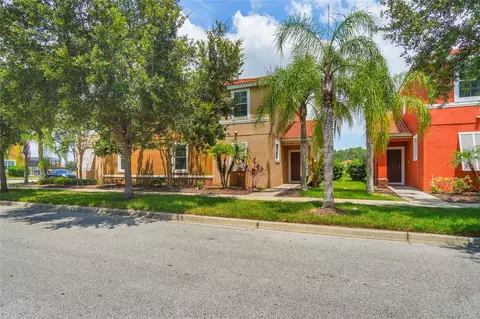 491 Las Fuentes Dr, Kissimmee, FL 34746