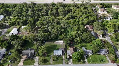 Tennessee Avenue, Fort Pierce, FL 34947