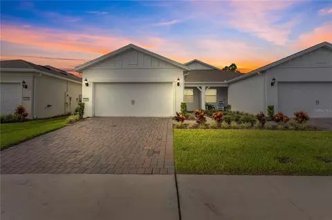 2458 Cliff Way, Saint Cloud, FL 34771
