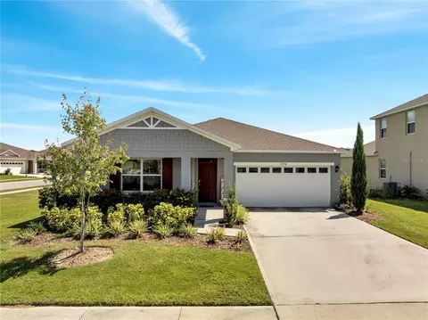 5258 Mahogany Dr, Mount Dora, FL 32757