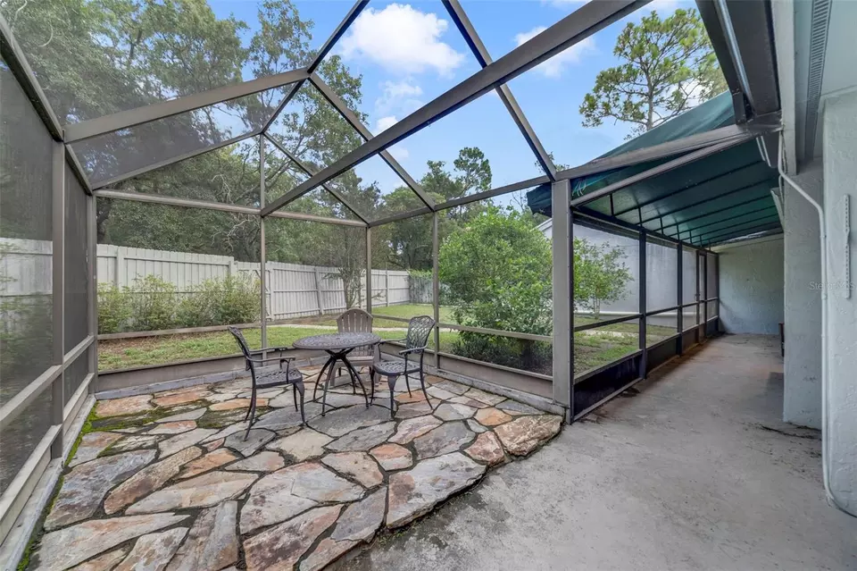 Exterior - 220 Pine Cone Ln, Longwood, FL 32779 photo 4 of 6