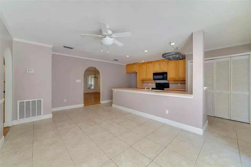 Living - 220 Pine Cone Ln, Longwood, FL 32779 photo 2 of 4