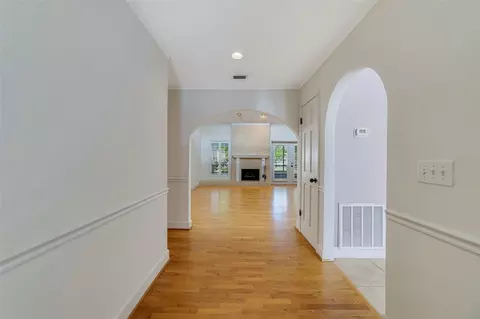 Entry Way - 220 Pine Cone Ln, Longwood, FL 32779 photo 1 of 1