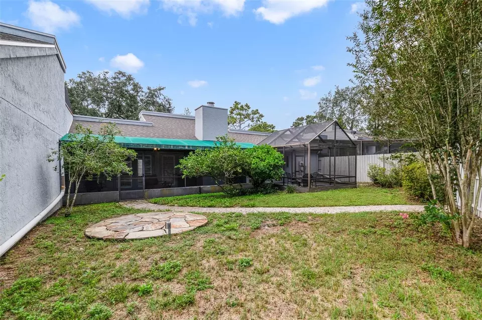 Exterior - 220 Pine Cone Ln, Longwood, FL 32779 photo 5 of 6