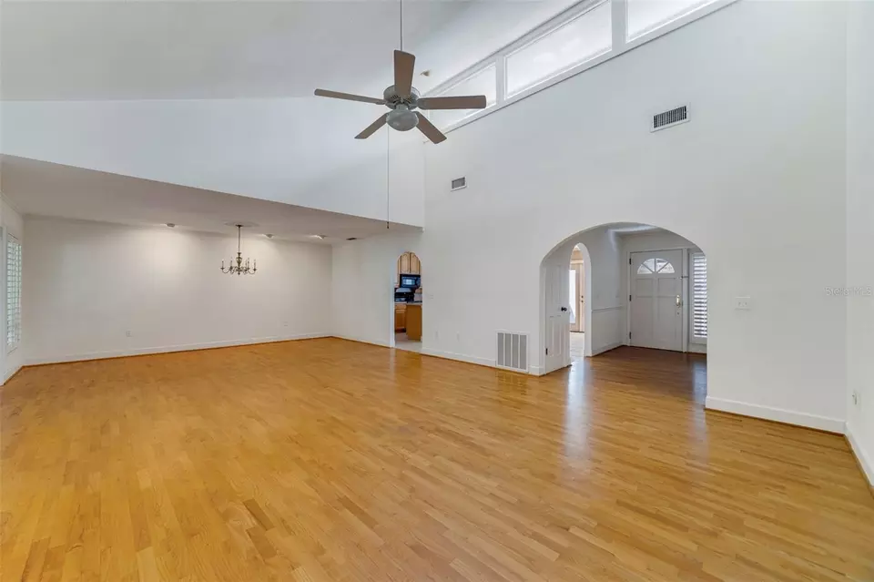 Living - 220 Pine Cone Ln, Longwood, FL 32779 photo 3 of 4