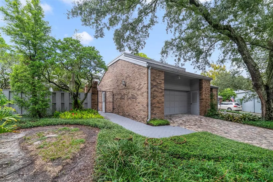 Exterior - 220 Pine Cone Ln, Longwood, FL 32779 photo 1 of 6