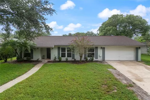 617 Newport Ave, Altamonte Springs, FL 32701
