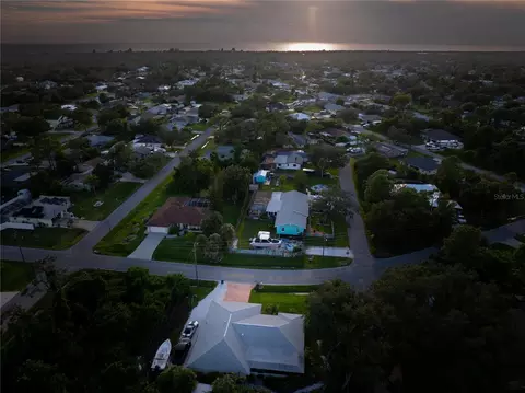 View/Area - 755 Kent Rd, Venice, FL 34293 photo 1 of 2