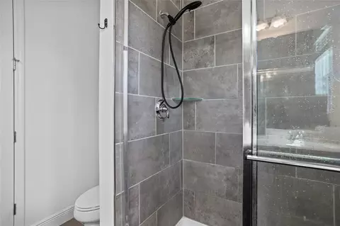 Bath - 5054 Down Ct, Saint Cloud, FL 34772 photo 1 of 5