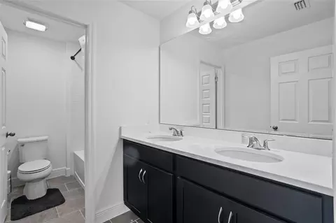 Bath - 5054 Down Ct, Saint Cloud, FL 34772 photo 5 of 5