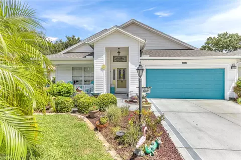 25008 Cranes Roost Cir, Leesburg, FL 34748