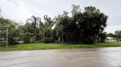 6225 Sherman Ter, Sebring, FL 33876