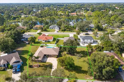 1417 Ferendina Dr, Deltona, FL 32725
