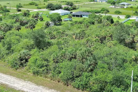 1507 Hines Ave, Lehigh Acres, FL 33972