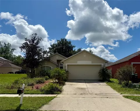 453 Dominish Estates Dr, Apopka, FL 32712