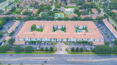 5550 E Michigan St #2106, Orlando, FL 32822