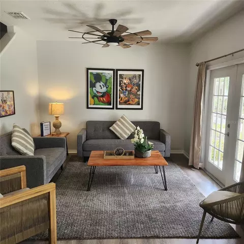8988 Shine Dr, Kissimmee, FL 34747
