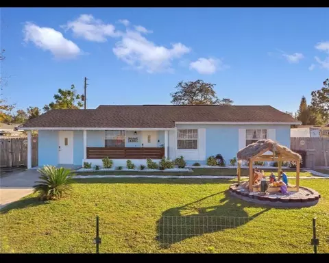 314 W Grossenbacher Dr, Apopka, FL 32712