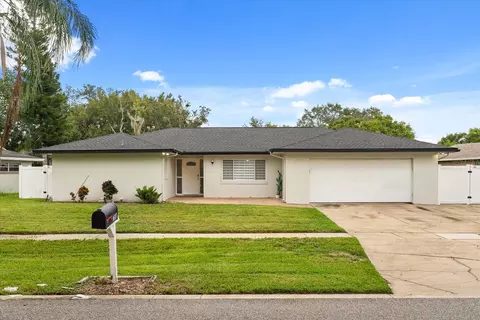 8607 Sandberry Blvd, Orlando, FL 32819