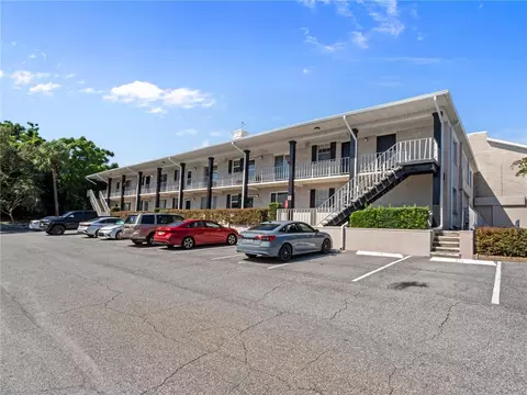 1250 S Denning Dr #213, Winter Park, FL 32789