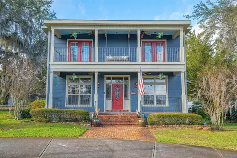 126 E Palmetto Ave, Howey In The Hills, FL 34737