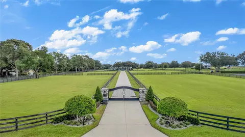 32400 Equestrian Trl, Sorrento, FL 32776