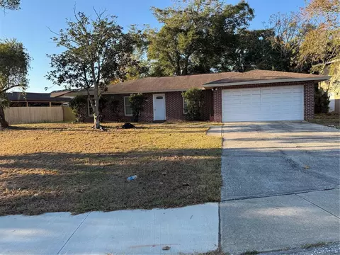 8213 Village Green Rd, Orlando, FL 32818