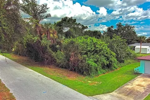 21511 Carleton Ave, Port Charlotte, FL 33952