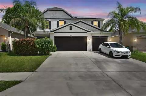 2382 Norwood Pl, Tavares, FL 32778