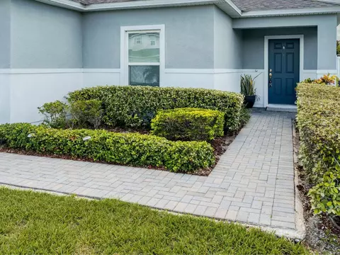 14357 Hidden Ct, Clermont, FL 34711