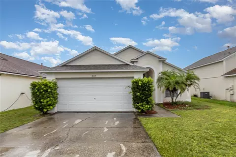 624 Nicholson Dr, Davenport, FL 33837