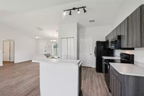 Kitchen - 5 Laurel Pass Ct, Ocala, FL 34480 photo 2 of 3