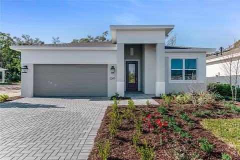 1247 Cresswind Blvd, Deland, FL 32724
