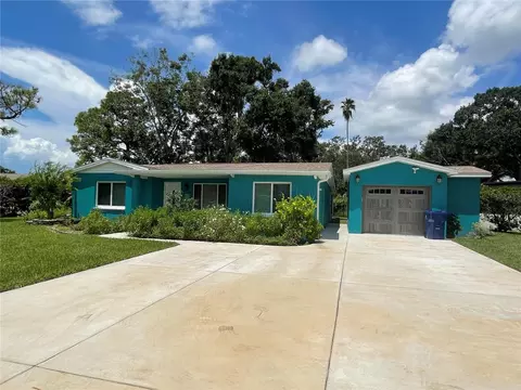 781 Oleander Way S, South Pasadena, FL 33707