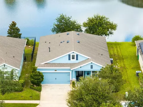 672 E Victoria Trails Blvd, Deland, FL 32724