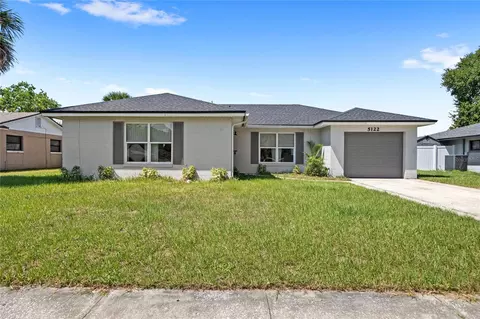 5122 N Woodcrest Dr, Winter Park, FL 32792