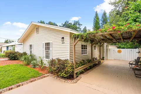 2825 Mayer St, Orlando, FL 32806
