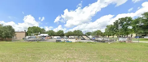 201 Springview Commerce Dr, Debary, FL 32713