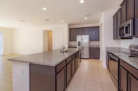 Kitchen - 4956 Blanche Ct, Saint Cloud, FL 34772 photo 3 of 3
