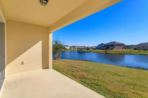 Exterior - 4956 Blanche Ct, Saint Cloud, FL 34772 photo 3 of 5