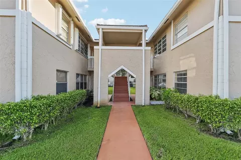 10148 Twin Lakes Dr #12C, Coral Springs, FL 33071