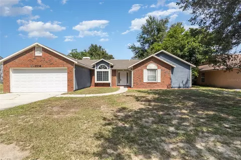 2538 Dovetail Dr, Ocoee, FL 34761