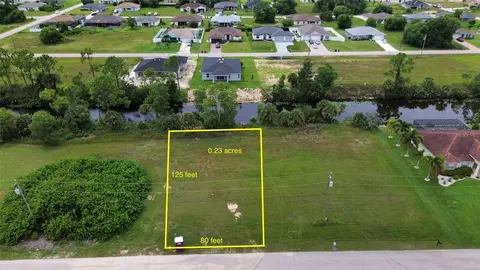 4140 NE 21st Pl, Cape Coral, FL 33909
