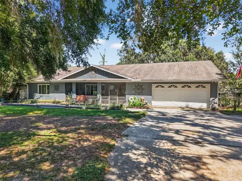 5617 Cr 569, Center Hill, FL 33514