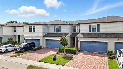 Exterior - 1008 Desert Candle Dr, Ocoee, FL 34761 photo 5 of 6