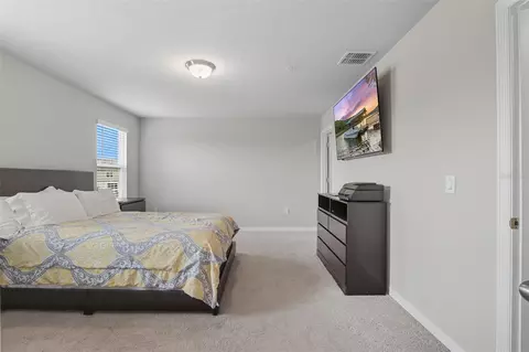 Bedroom - 1008 Desert Candle Dr, Ocoee, FL 34761 photo 2 of 6