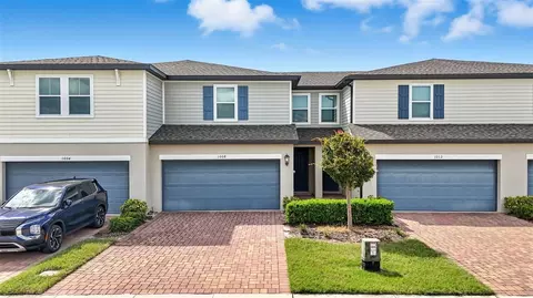 Exterior - 1008 Desert Candle Dr, Ocoee, FL 34761 photo 3 of 6